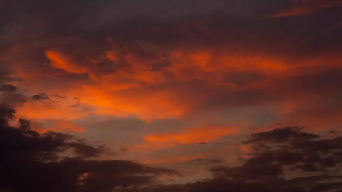 Calming Orange and Blue Sky Representing Mood Swings in Perimenopause