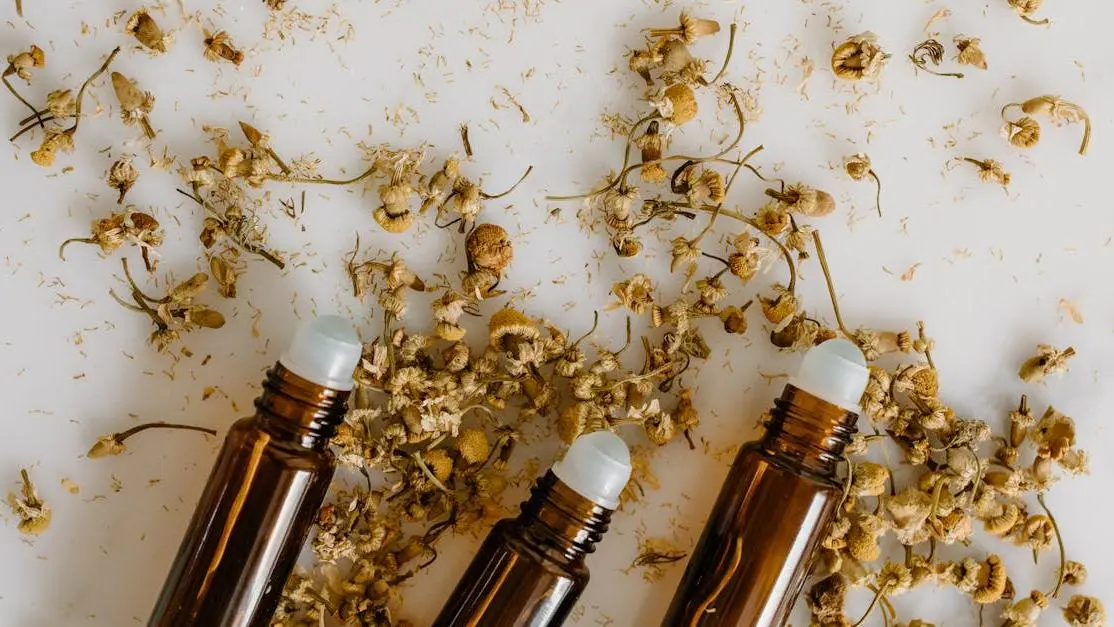 Natural Oils and Roll-Ons for Bacterial Vaginosis Treatment with Dried Flowers